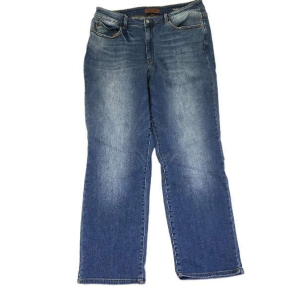 Judy Blue Straight Fit Jean 18w - Picture 1 of 10